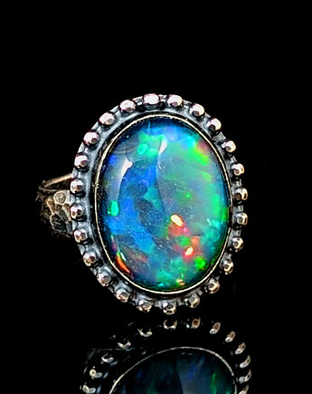 Królewski pierścień z opalem, Pracownia Neores