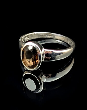 Pierścionek subtelny kwarc dymny r.15, Pracownia Neores