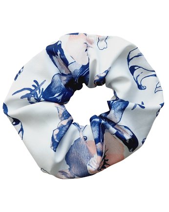 Gumka do włosów scrunchie biała w niebieskie kwiaty silki, StylowaPolka