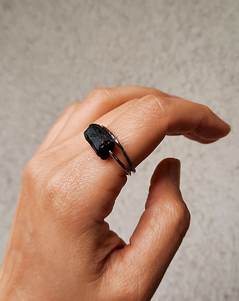 Pierścionek BLACK amulet, ZIĘBA