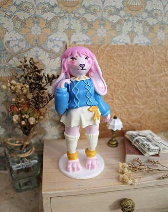 Różowy Króliczek, Qletta Clay