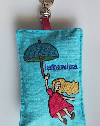 Brelok Latawica, berta