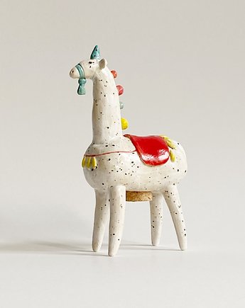 Solniczka koń, Biała rzeźba konia, Matylda ceramika