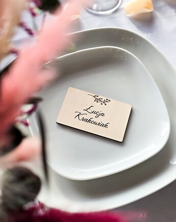 Drewniana winietka ślubna z grawerem - prostokątna z motywem florystycznym, BohoSuszki