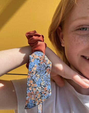 Scrunchie Orange z odwiązywaną szarfą, Volie Line