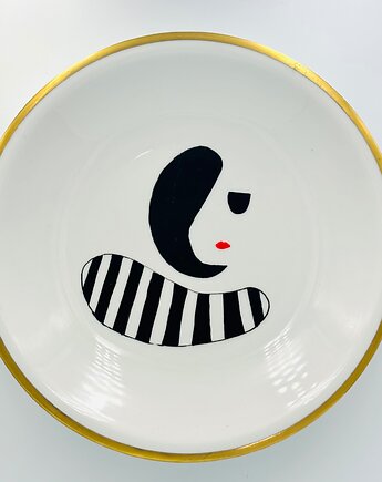 Kora, arent plates