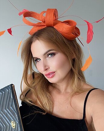 Fascynator LA VIE pomarańcz /oraz inne kolory, Monika Saxton luxurious millinery