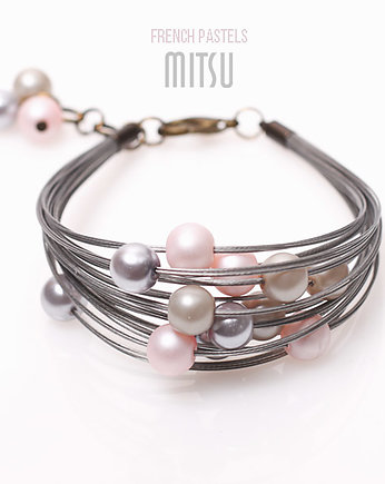 French Pastels, Mitsu