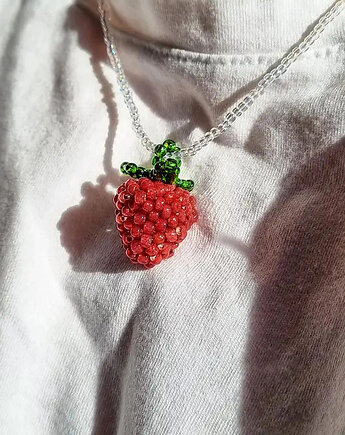 Naszyjnik truskawka Maja, handmade owocowy naszyjnik ze szklanych koralików, kwiaty biżuteria