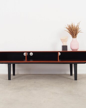 Lowboard tekowy, duński design, lata 70, produkcja: Dania, Przetwory design