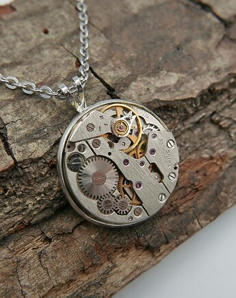 Mechaniczny naszyjnik 287, Zegarynki