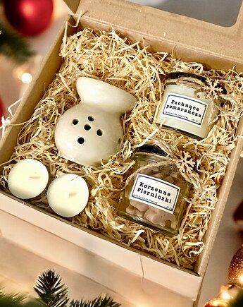 Zestaw prezentowy świąteczny z kominkiem, woskiem zapachowym i świecą, Mech i żywica