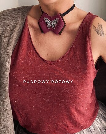 Brosza  zamszowa z kryształkowym motylem Nowa Kolekcja, Pudrowy Różowy