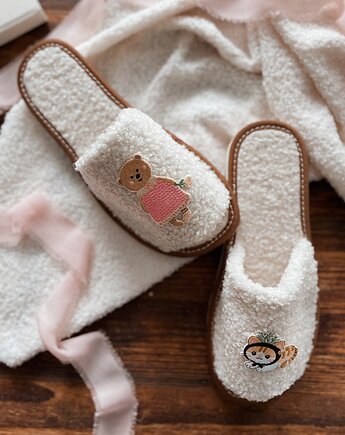 Kapcie damskie z kotem i misiem Dzień babci, Apollie&co