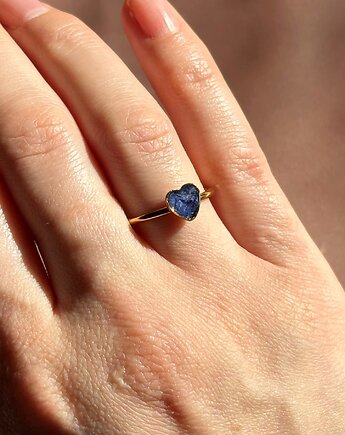 Regulowany pierścionek z kwiatami, Colie