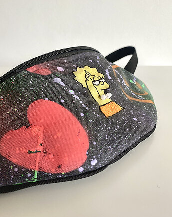 Ręcznie malowana i haftowana nerka LISA SIMPSON, SewNSpray