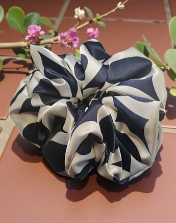 Scrunchie X XL .Satynowa gumka, NAT FASHION ROOM