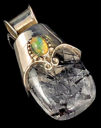 Królowa  spokoju- Kwarc z turmalinem i opal, Pracownia Neores