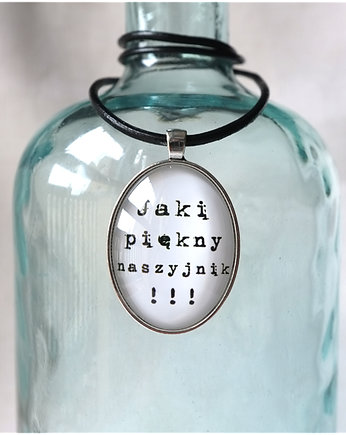 Jaki piękny naszyjnik!, kameLeonia