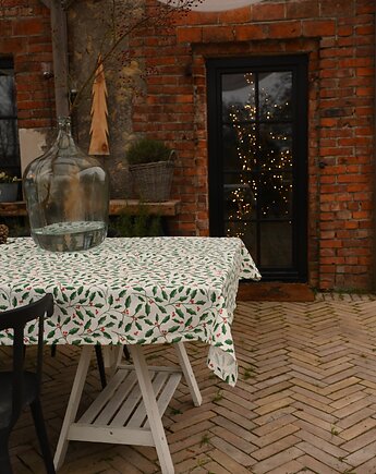 Świąteczny obrus z motywem ostrokrzewu, Kokondesign