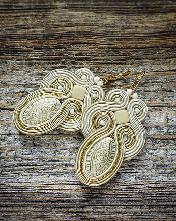 Beżowo- złote  kolczyki soutache, Mró Soutache