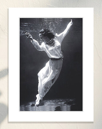 Fotografia z Passe-Partout; Podwodny Pokaz Mody, Galeria LueLue