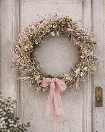 Wianek suszki trwały beże, Łąka