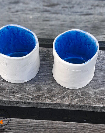 Kubek porcelanowy ,,źródełko", Dzika Ceramika