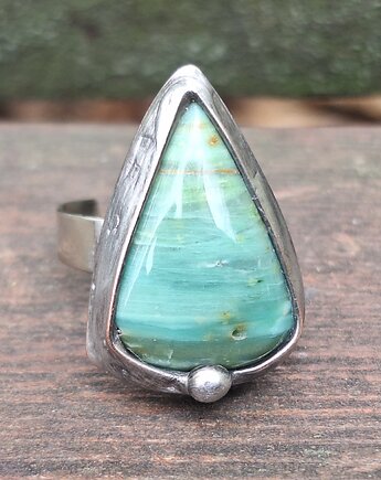 Jaspis - pierścionek regulowany, po drugiej stronie lustra