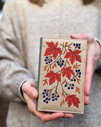 Haftowany portfel - winobluszcz, PanFelicjan