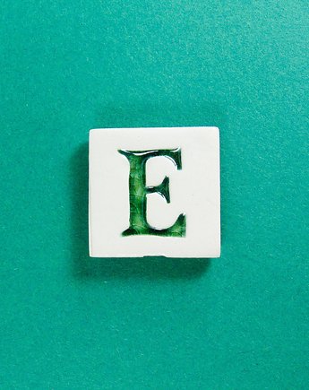Ceramiczny magnes, zielona literka E, M.J