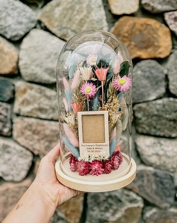 Bukiet z suszonych kwiatów pod szklaną kopułą, Fiori di Antonietta