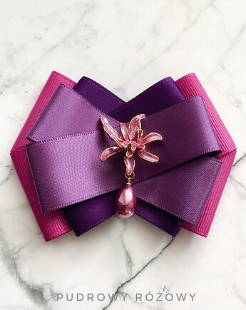 Brosza z Kwiatem i perłą w kolorze bakłażana Nowość, Pudrowy Różowy