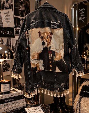 Customowa kurtka jeansowa z gobelinem i perłami , prettydecay.studio