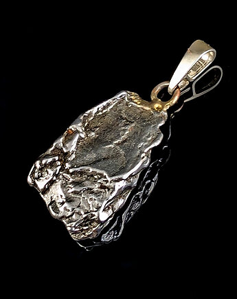 Surowy meteoryt, Pracownia Neores