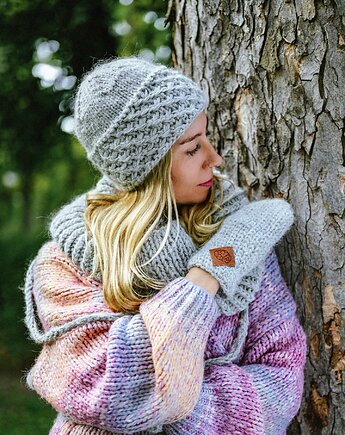 Czapka MERINO Hope Wybielony szary + podszewka JEDWAB, Brain Inside