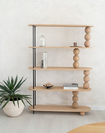 Designerski regał LIVRA z półkami z forniru dębowego, Papierówka Simple form of furniture