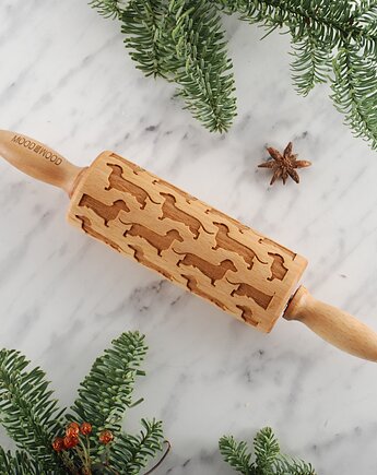 SMOOTH DACHSHUND - mini grawerowany wałek do ciasta, MOOD for WOOD