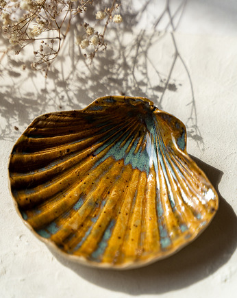Talerzyk na drobiazgi COQUILLE, rękoczyny