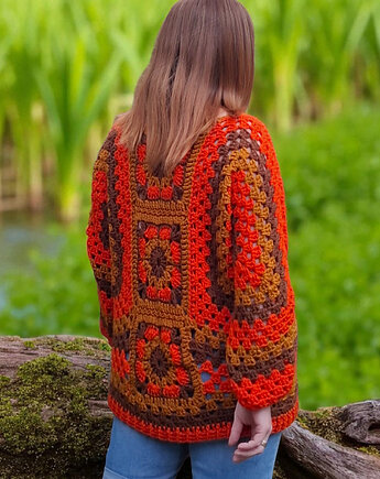 Sweter szydełkowy "Moc Jesieni", Ciotka Matylda