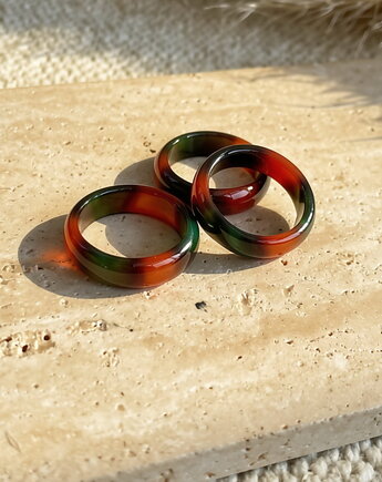 Pierścionek, obrączka  z naturalnego kamienia, minerał agat, Coccola JEWELLERY