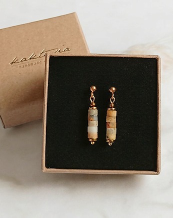 Agat : kolczyki krótkie : sztyfty kulki, kaktusia