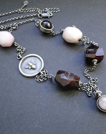 Naszyjnik Granaty & pszczoła, Memero