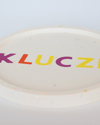 Podstawka Klucze no. 1, Co tu się odlało