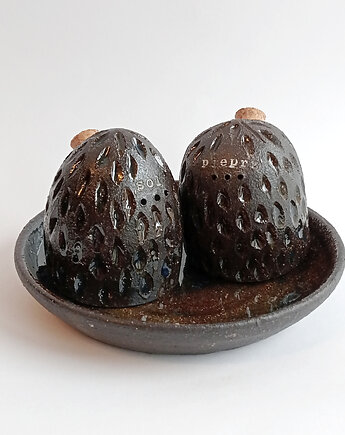 Zestaw solniczka i pieprzniczka żłobiona, Dobrocie ceramika