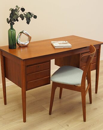 Duńskie biurko tekowe z sześcioma szufladami, fornirowane, lata 70., Przetwory design