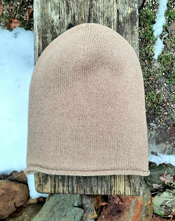 Kaszmirowa czapka- czapka z kaszmiru 100% beżowa gładka, BAJKA projekt
