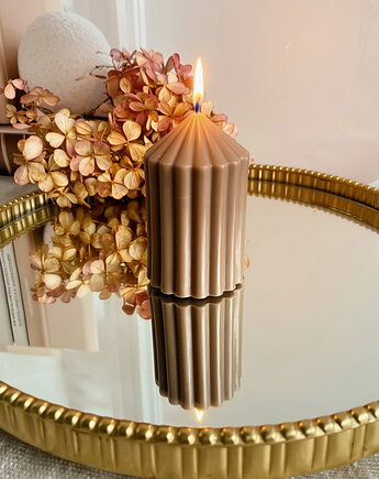 Świeca ekologiczna sojowa dekoracyjna "Grace" 80x50mm brązowa, Coccola JEWELLERY