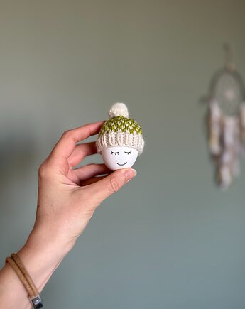 Czapeczka z pomponem  na jajka wielkanocne  - 1 szt., Kocie Motki