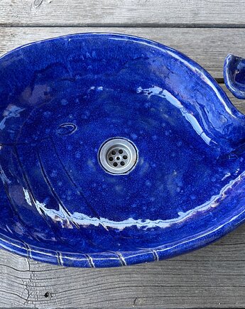 Umywalka wieloryb, Dekornia